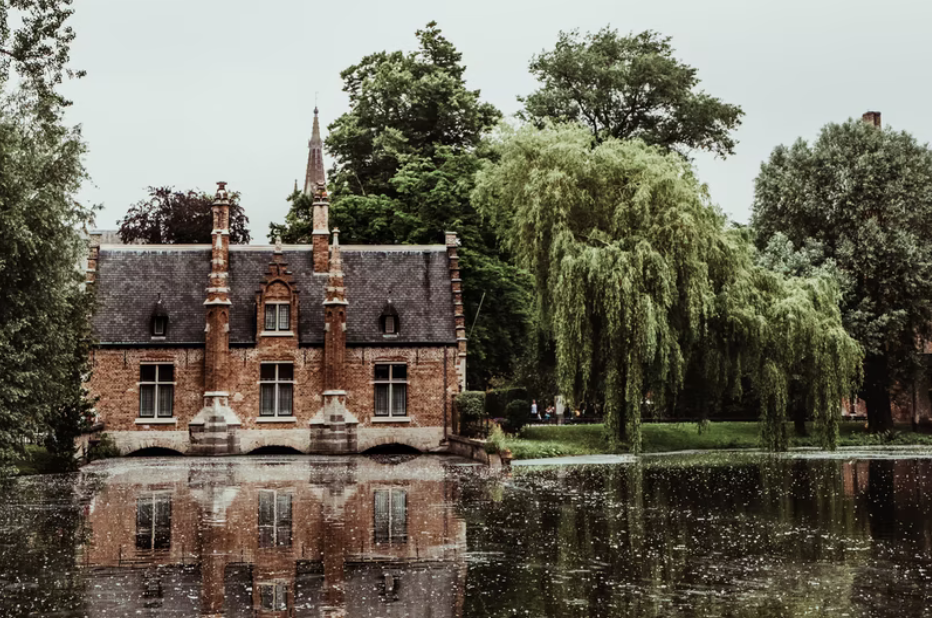 minnewater lake - Things to do in Bruges