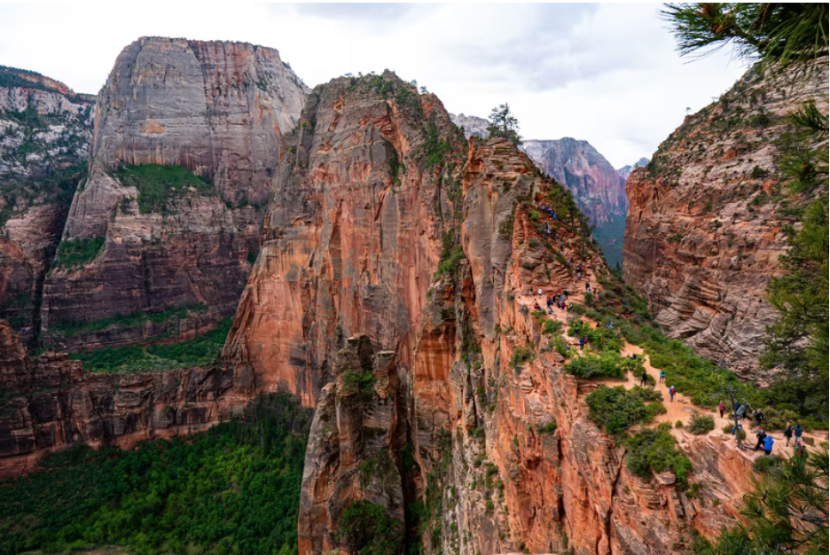 Zion national park angels landing