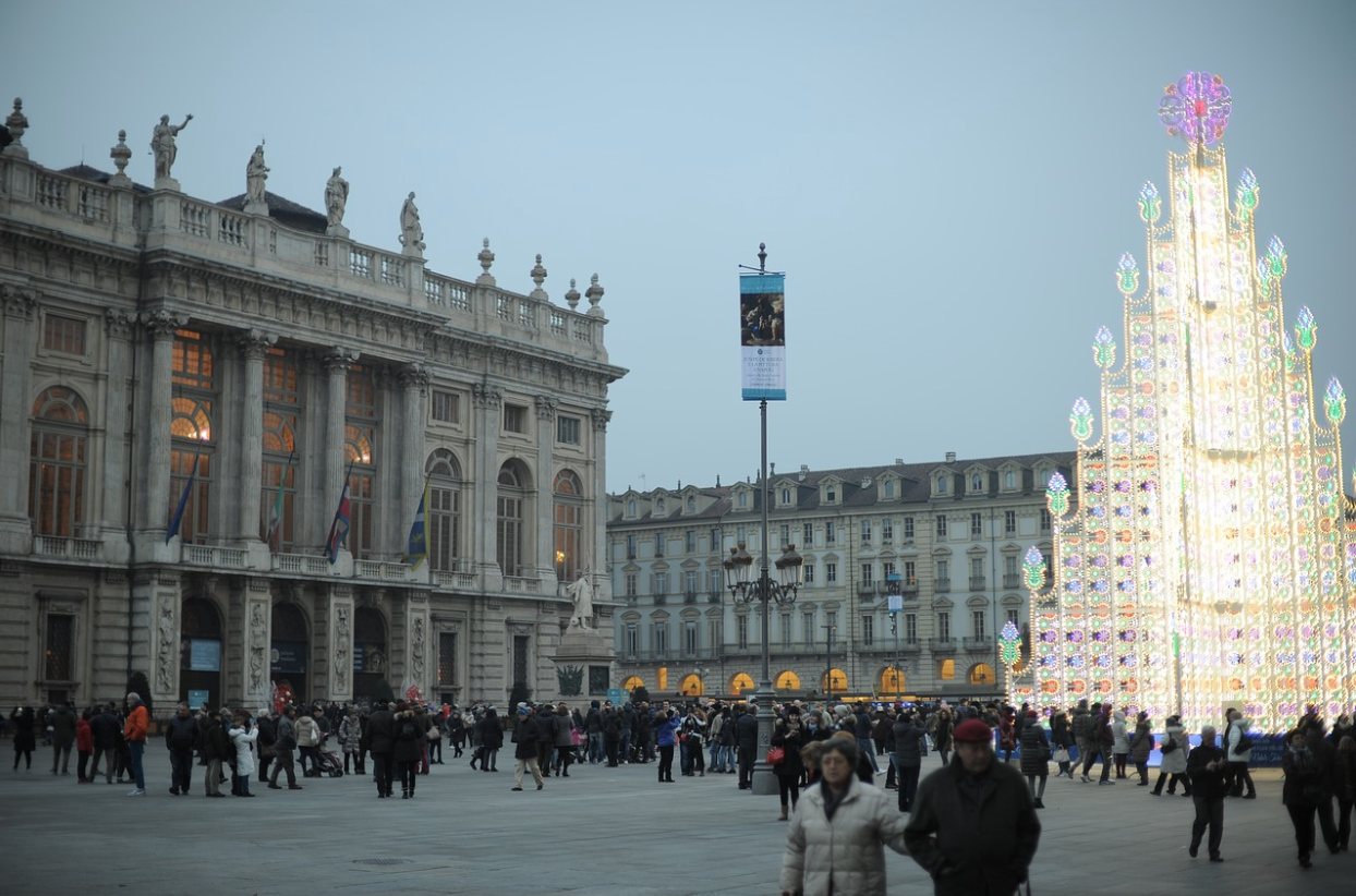 italy christmas markets