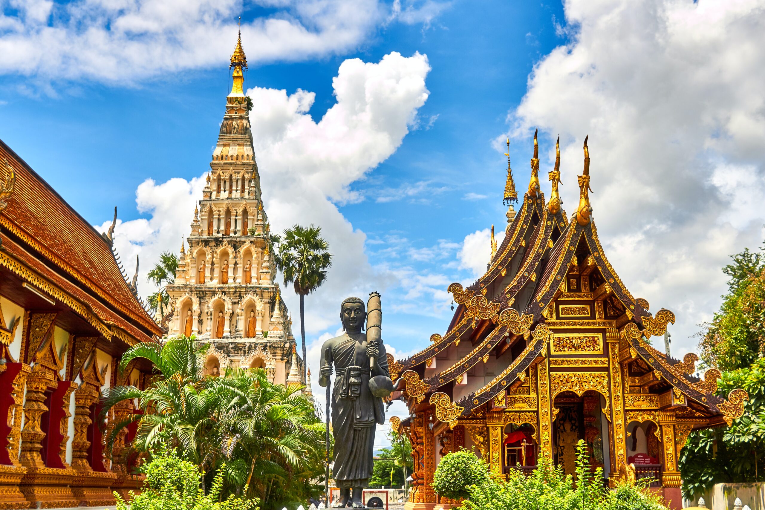 teaching english abroad, thailand temples