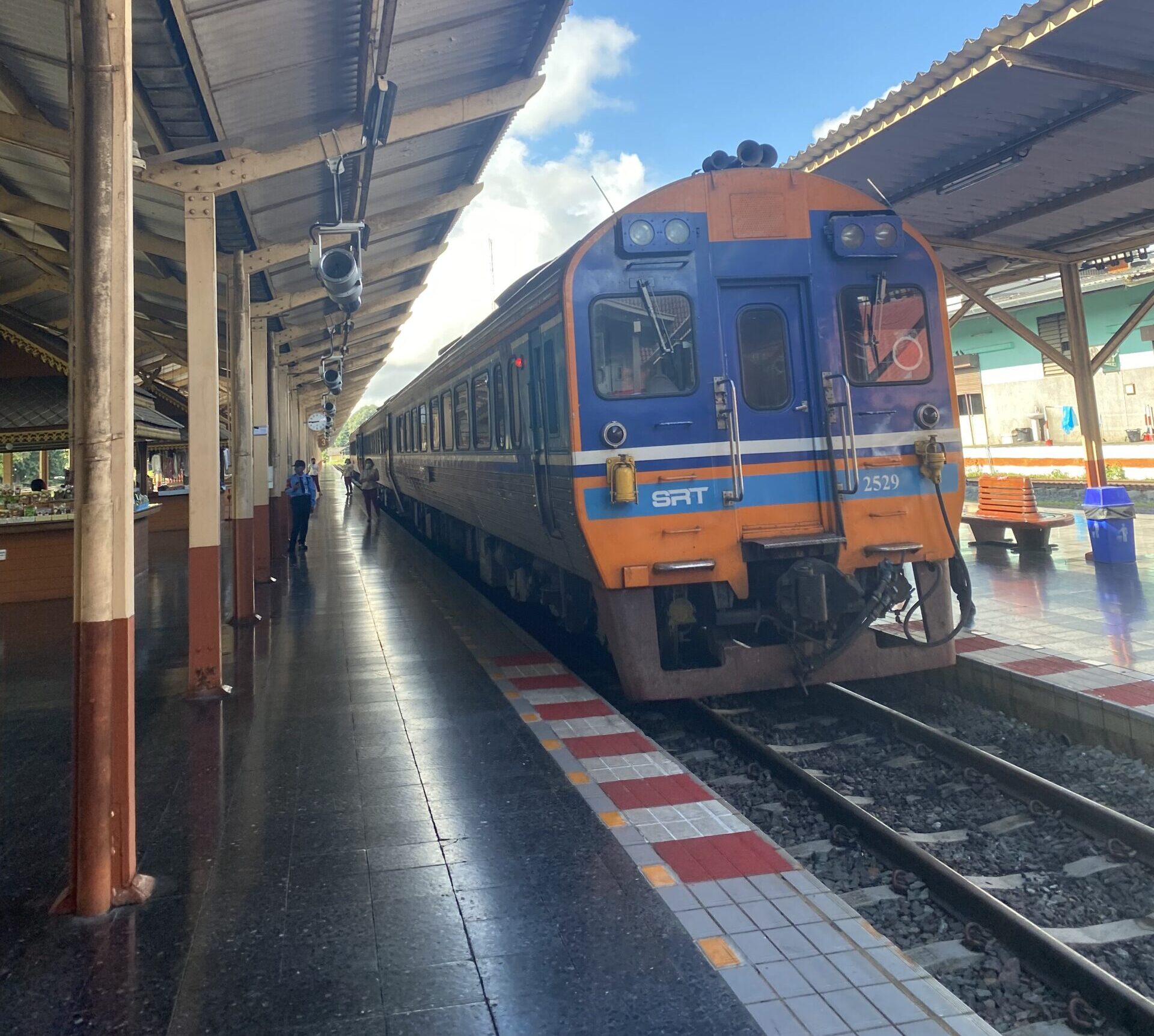 chiang mai itinerary train station