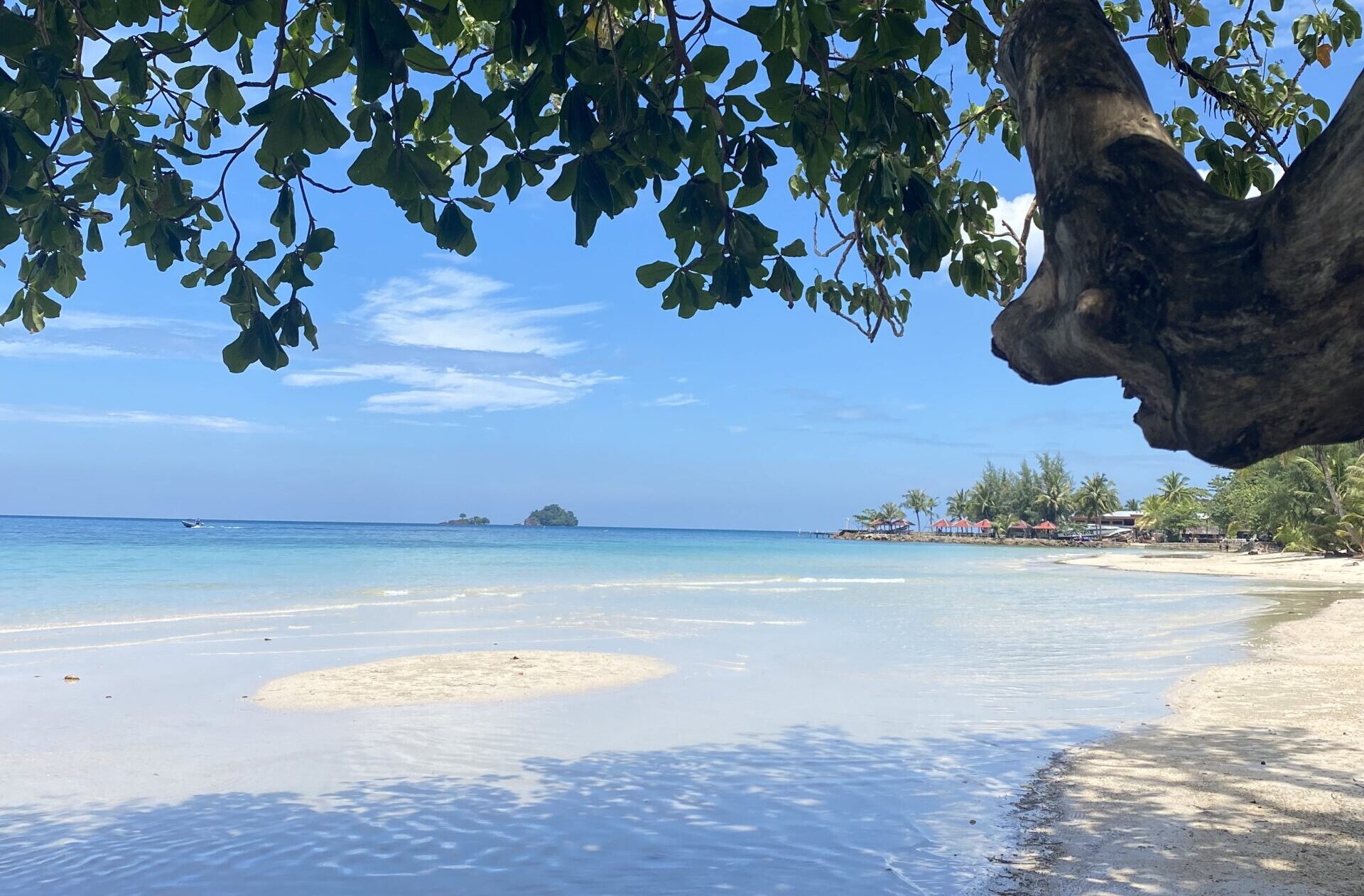 Beautiful thailand beach with blue water - Things to do in Koh Chang