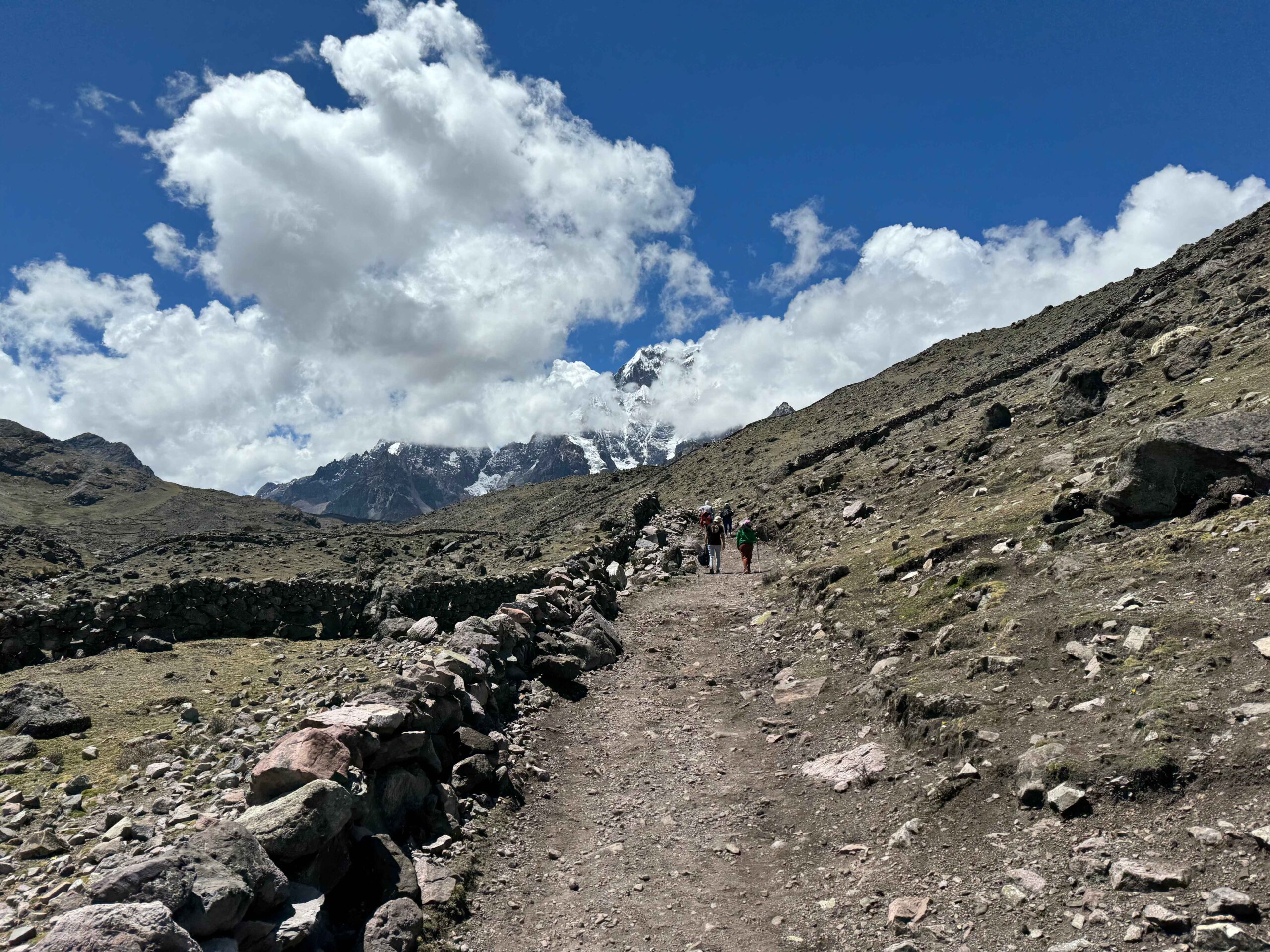 7 lakes of ausangate hiking trail in peru