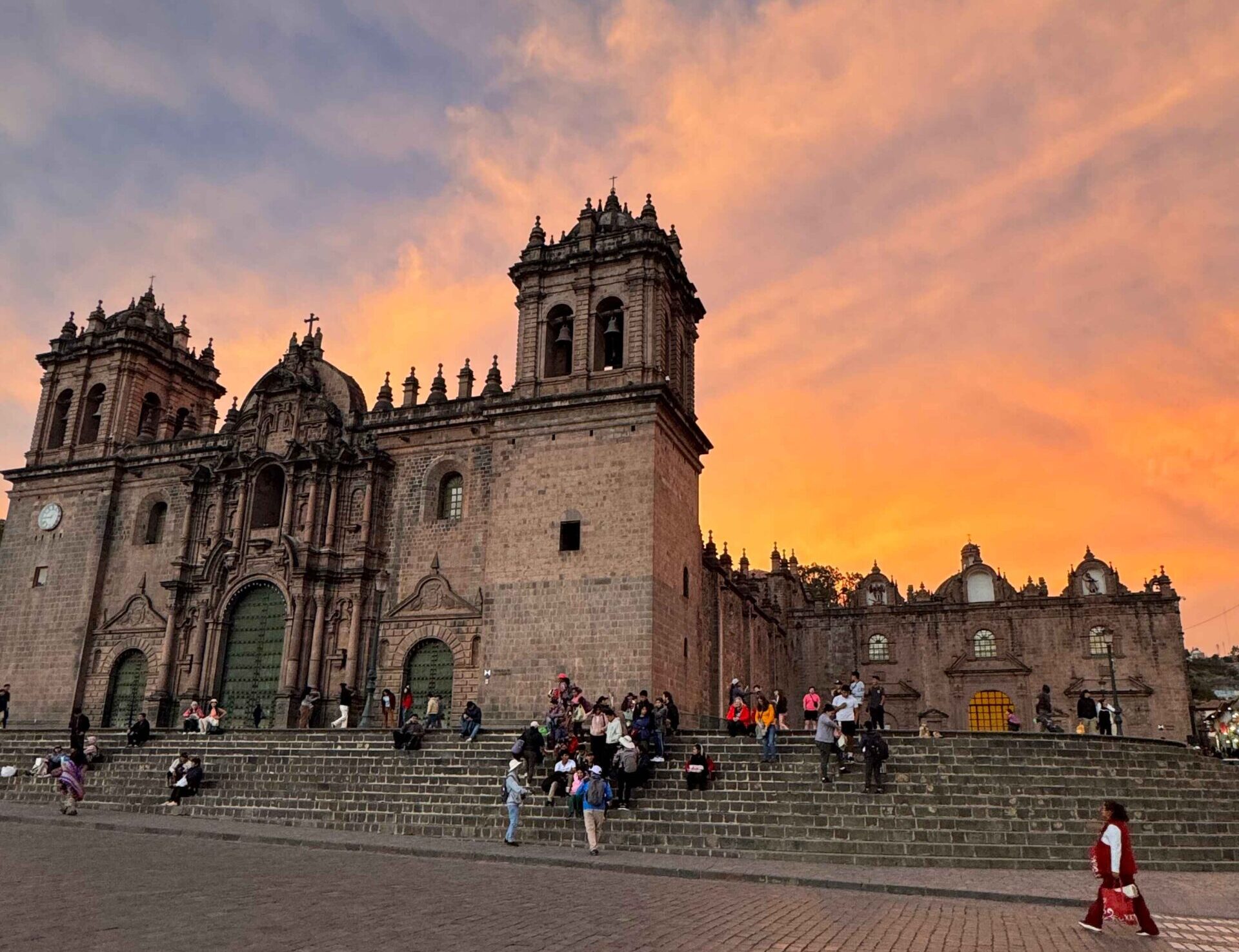 sunset with a cathedral in cusco 