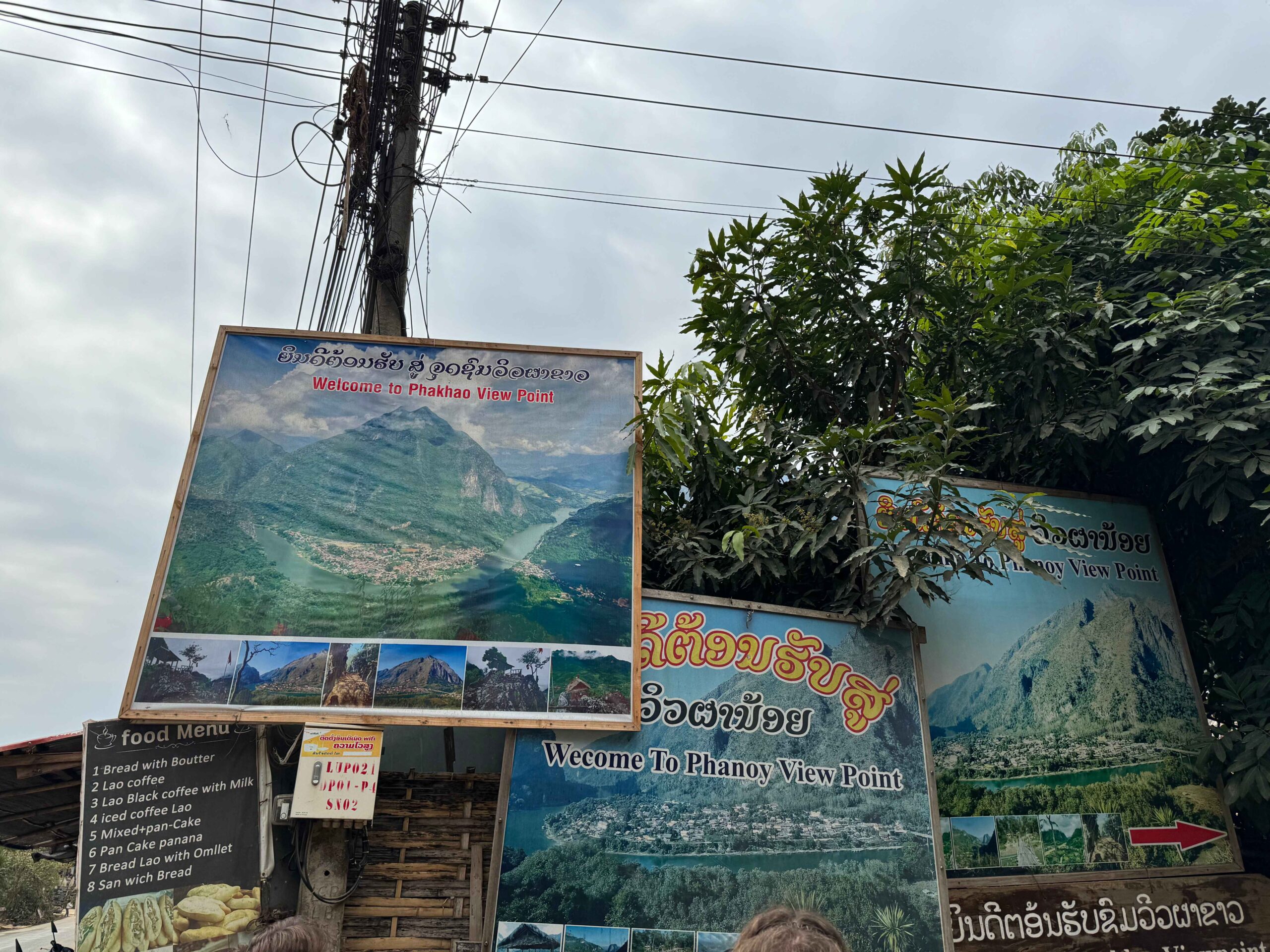 entrance sign to Phanoi Viewpoint