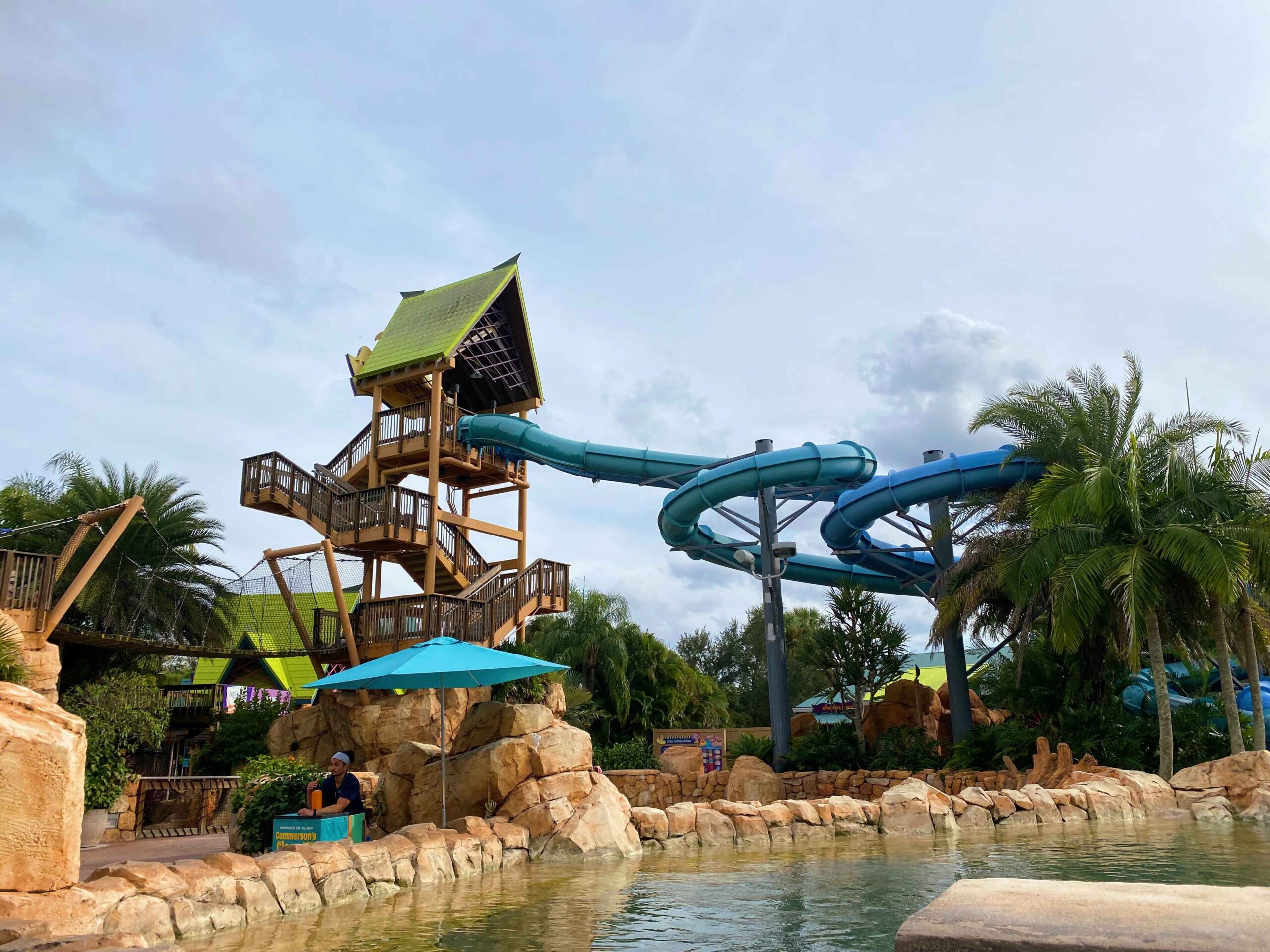 tall waterslide at waterpark in orlando